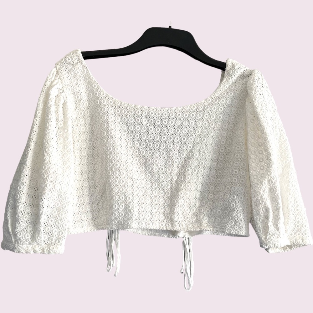 PRETTYLITTLE THING White Broderie Anglaise Bohemian Cropped Top Size 12 - Picture 7 of 8